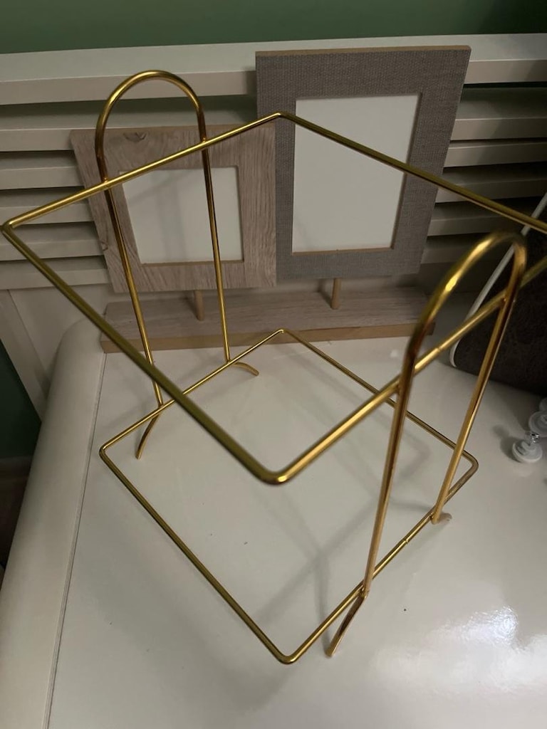 metal stand - 3