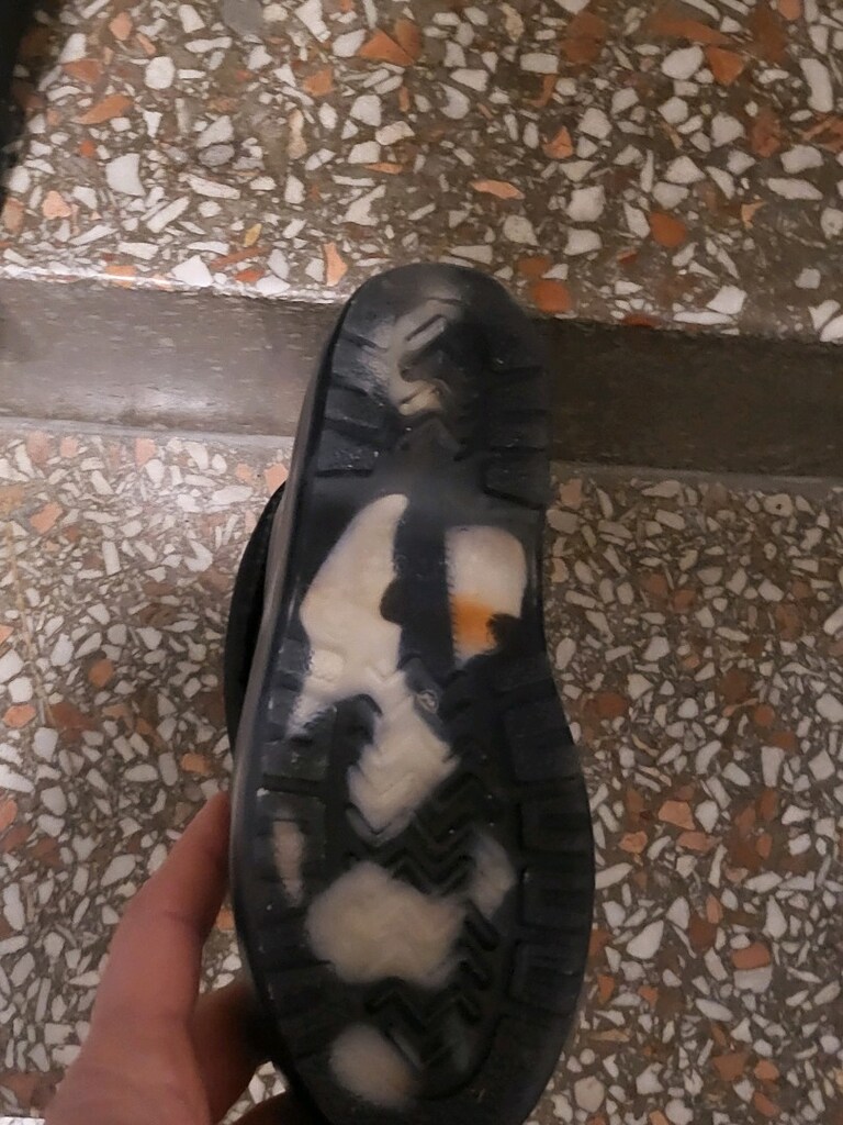 36 numara sıfır ayarında yağmur çizmesi - 4