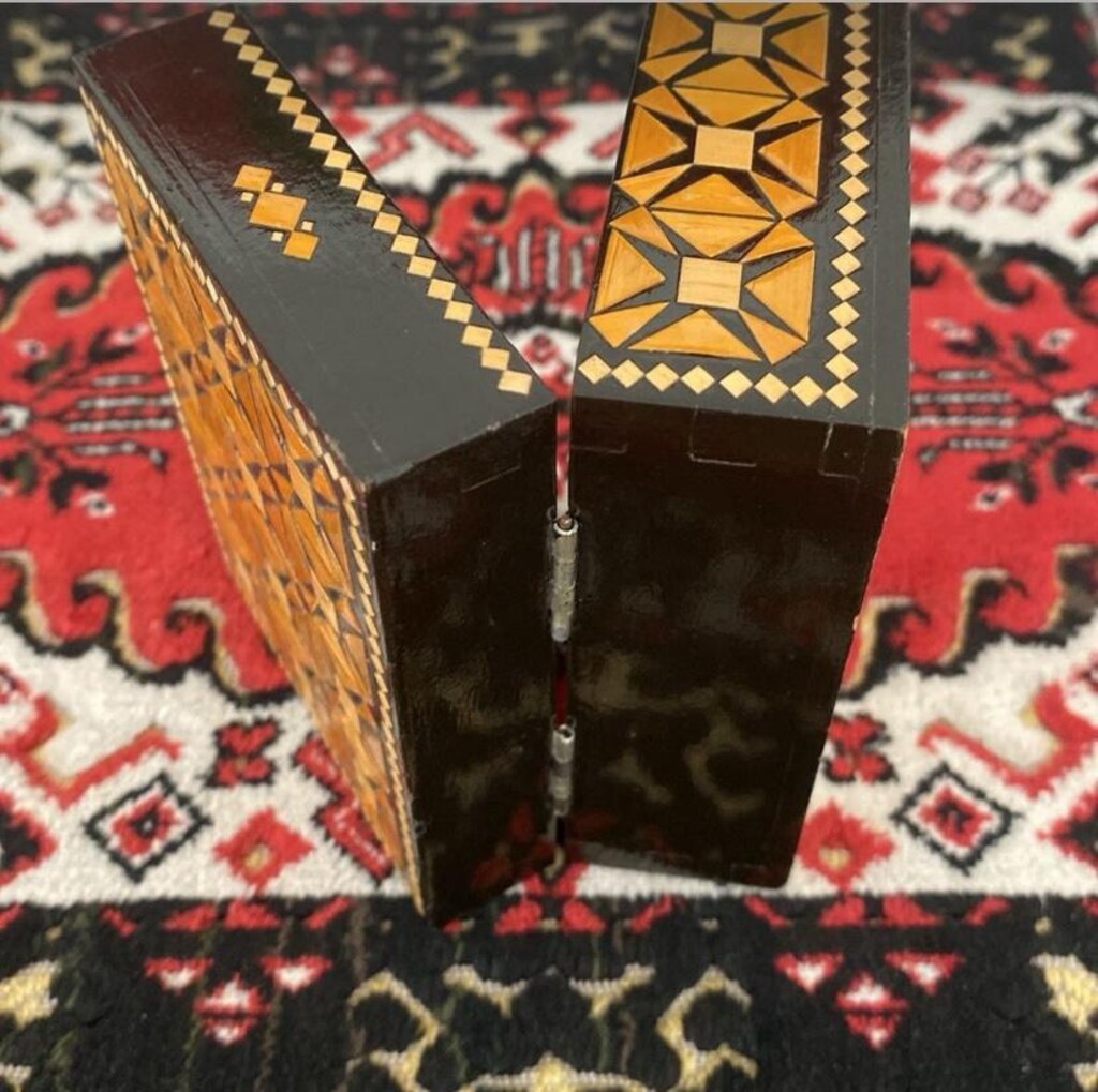 Kakma Ceviz Takı Kutusu - 4