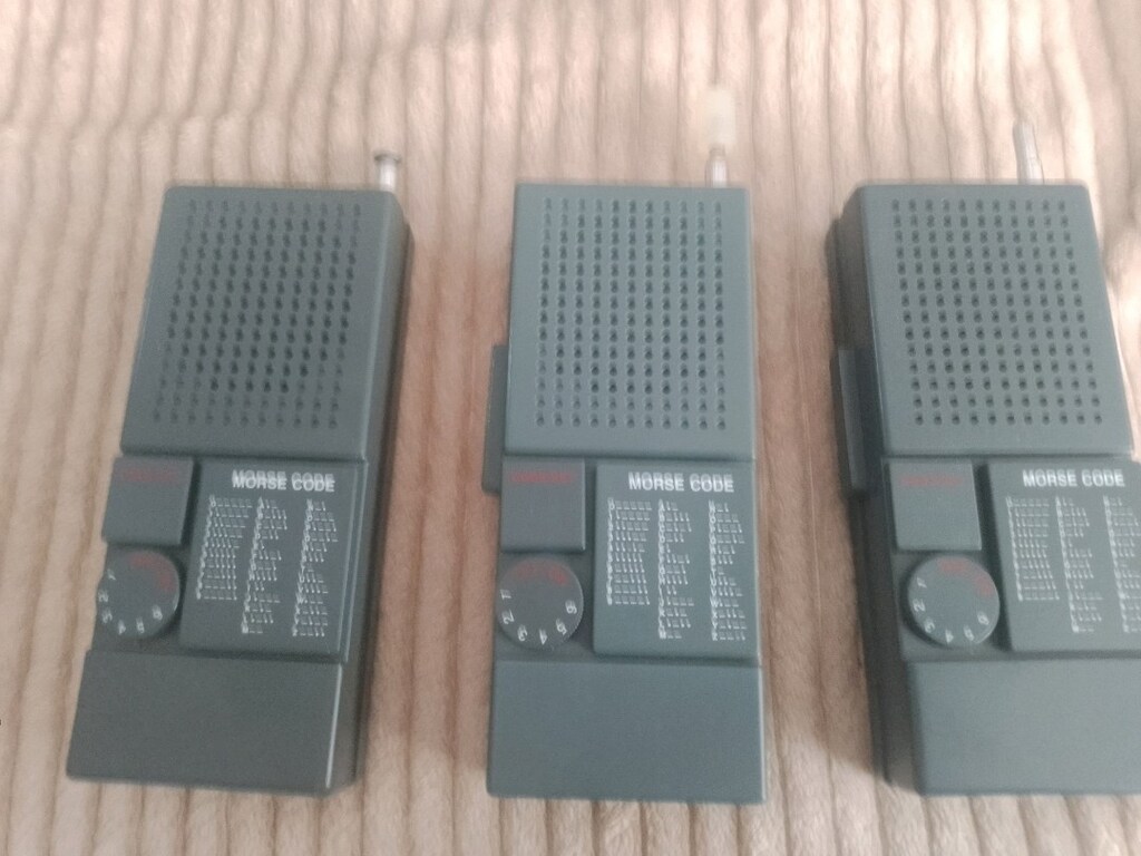 mors alfabesi olan çalışır vaziyette telsiz - 2