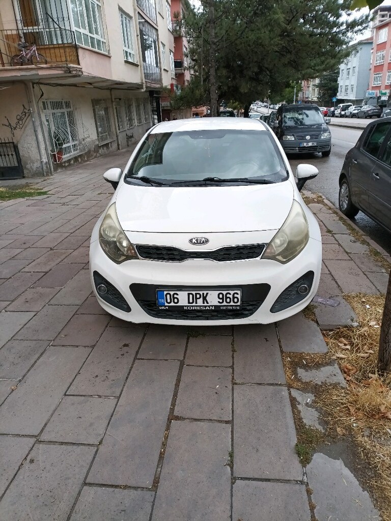 kia Rio dizel 1.4 beyaz Manuel - 6