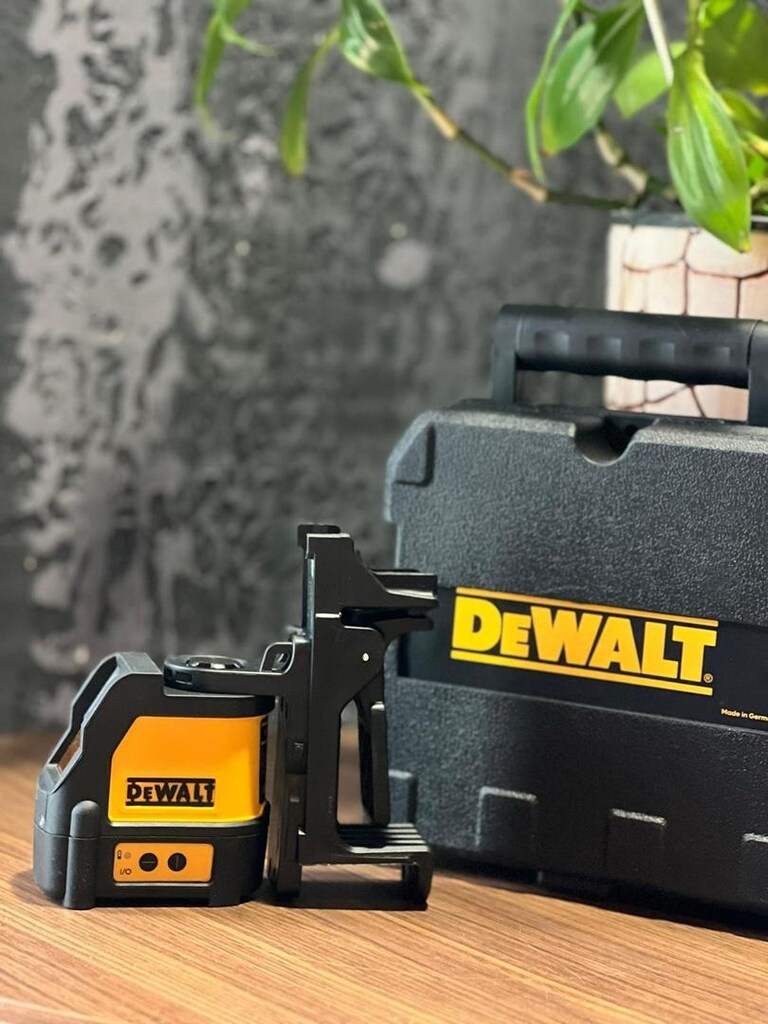 DEWALT PROFOSYONEL 2’YÖNLÜ LAZER TERAZİ - 3