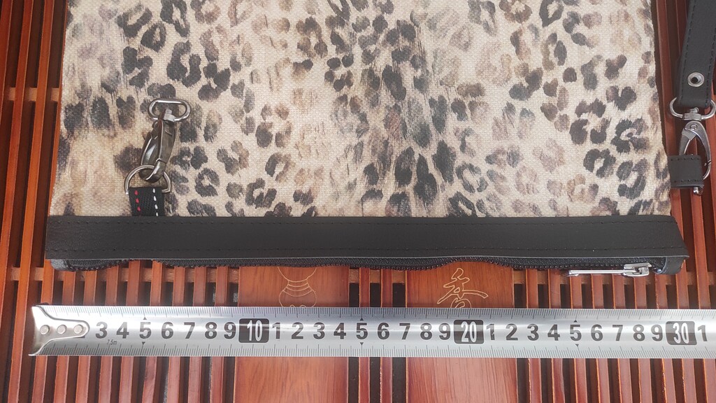 LEOPAR DESENLİ KADIN ÇANTA 20X30 CM - İÇİ TURUNCU, SIFIR ÜRÜN EVRAK - 6