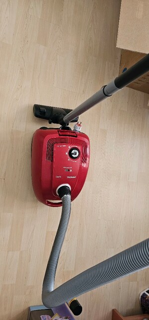 iQ300 elektrikli süpürge siemens