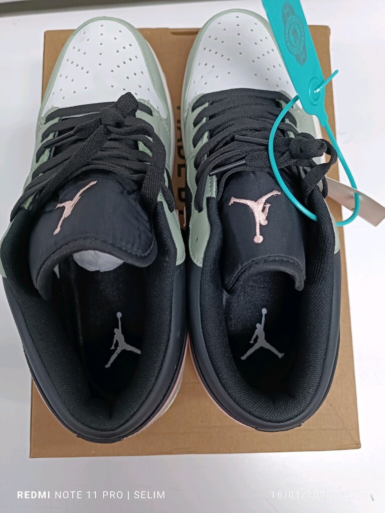 Nike Jordan - 4