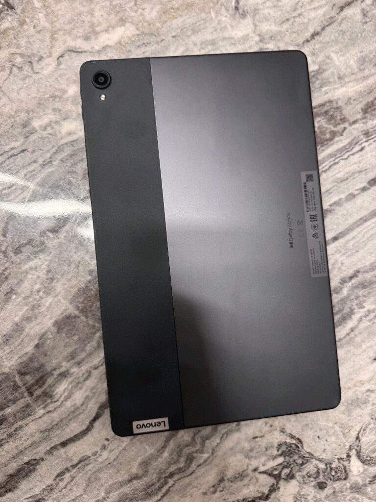 Lenovo P11 Tablet - 7
