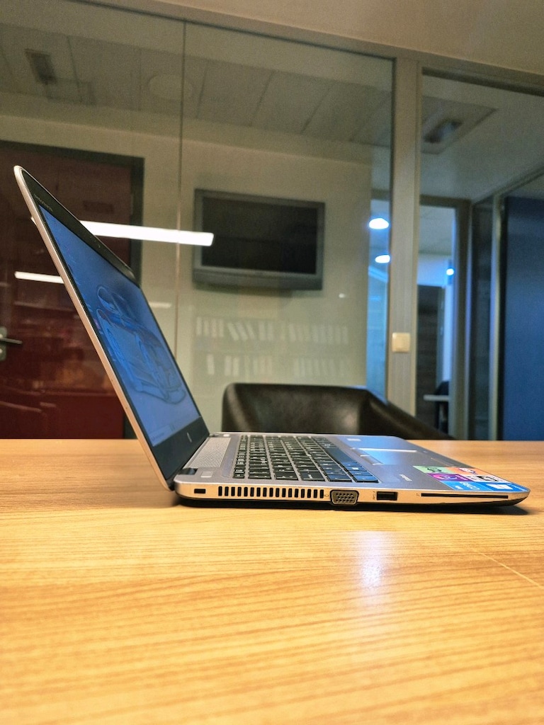 Laptop HP i5 İşlemci 256GB SSD 8GB DDR4 Ram Pili Sağlam - 3