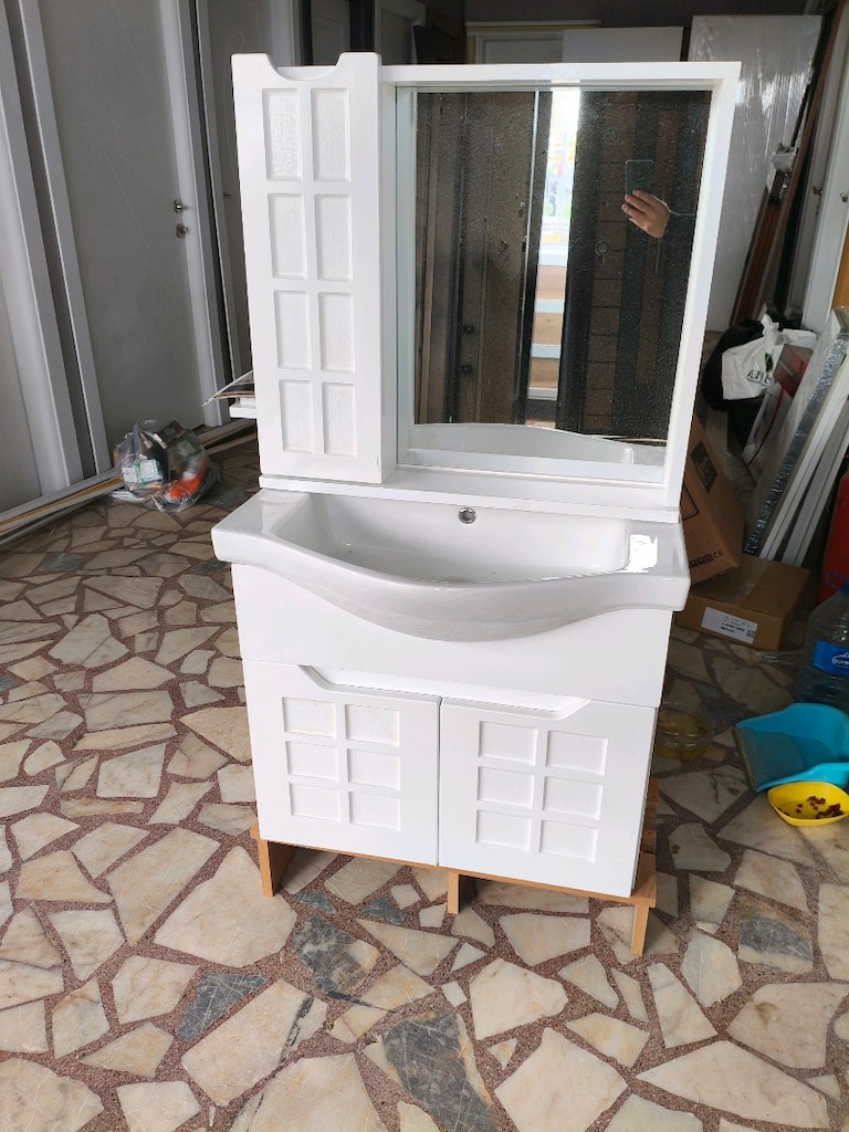UYGUN FİYATA KALİTELİ BANYO DOLABI - 2