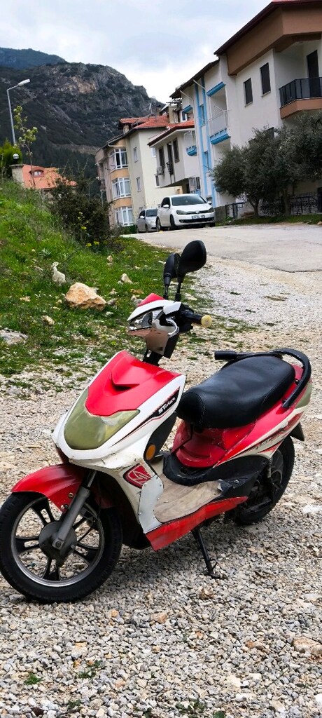 VSM parasına satılık ST Max bora 250 sıfır akülü tertemiz ilk gelen al - 2