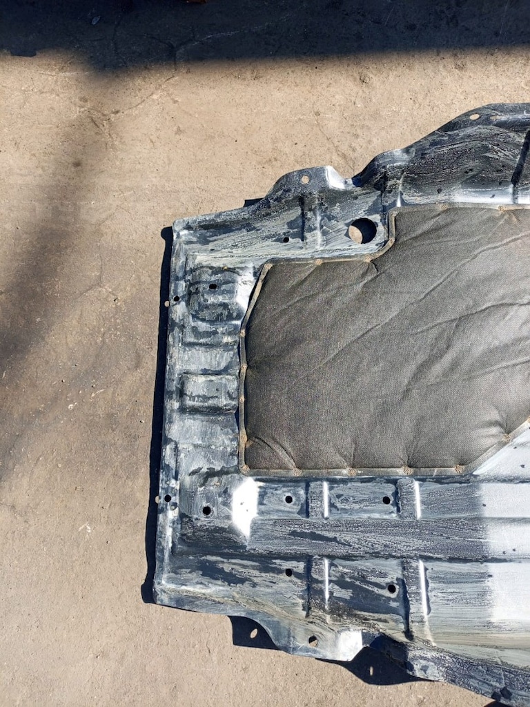 Mitsubishi L200 motor alt Koruma plastiği ikinci el - 10