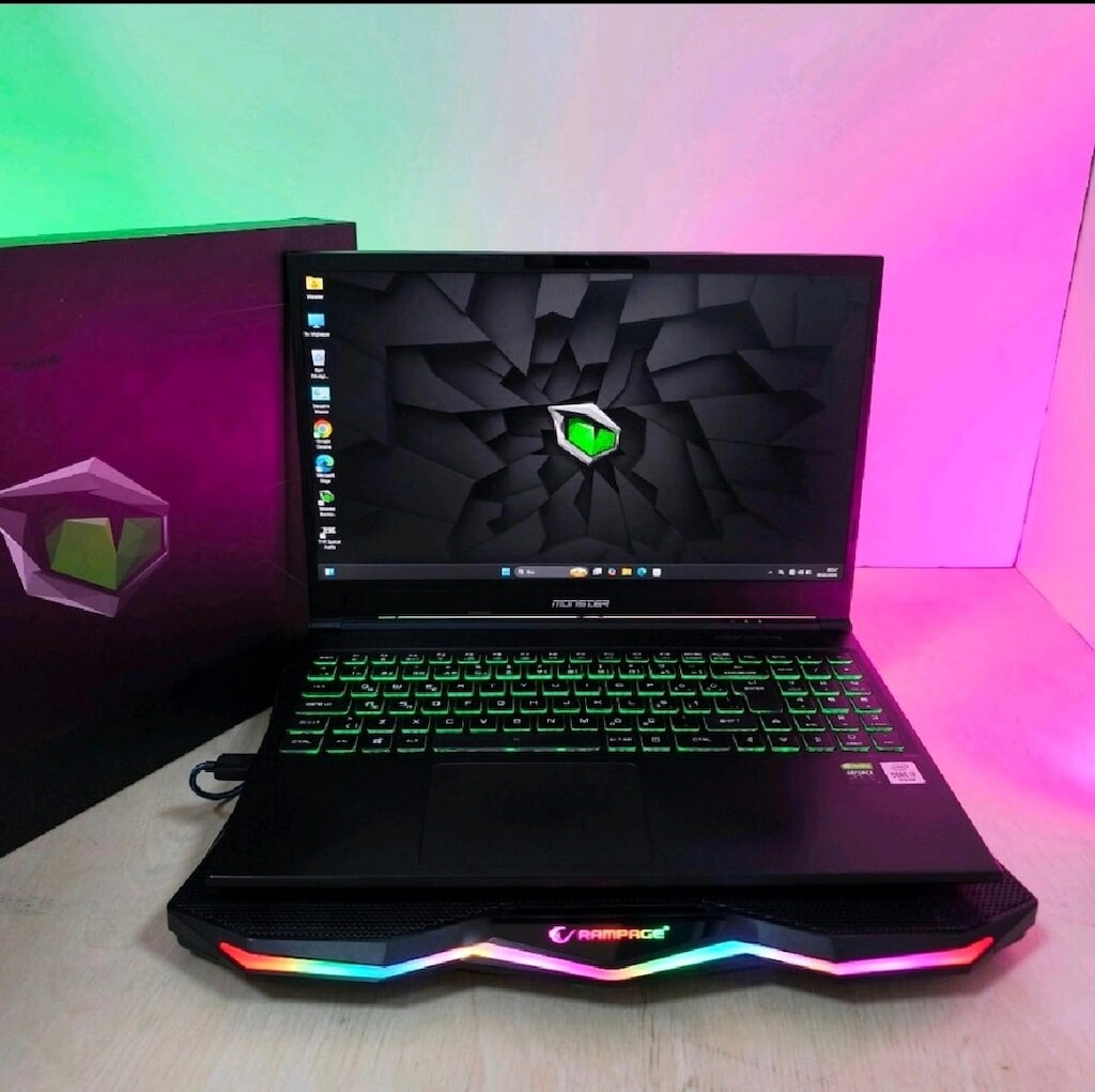 MONSTER / 32 RAM + SSD / 6 GB RTX2060 / 144 HZ / İ7 İŞLEMCİ
