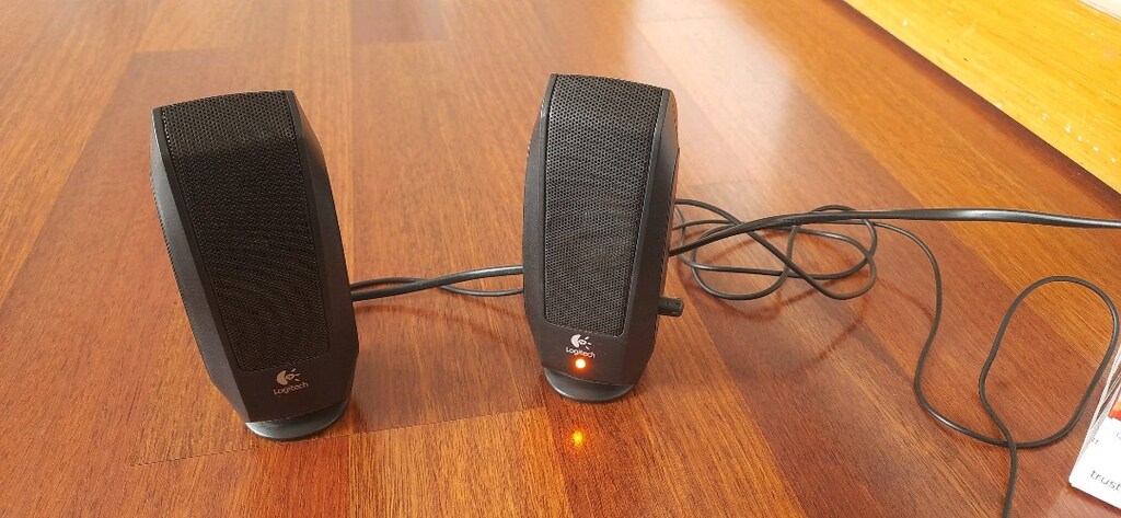 Logitech bilgisayar hoparlörü - 2