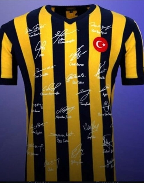 iz bırakanlar Fenerbahçe forması