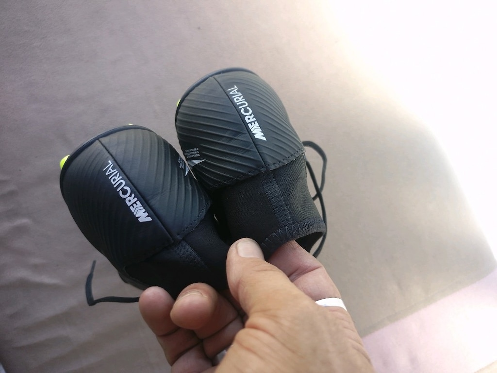 Nike ayakkabı krampon 43 numara kalip kucuktur - 5
