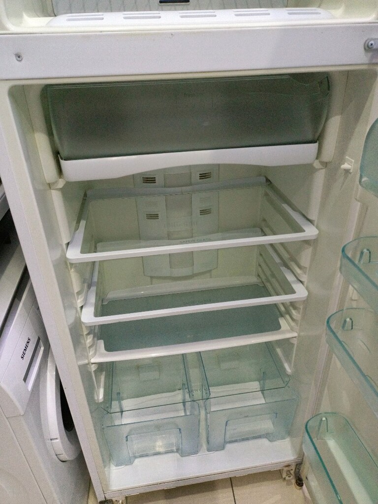 Ariston tertemiz No-Frost Buzdolabı - 9