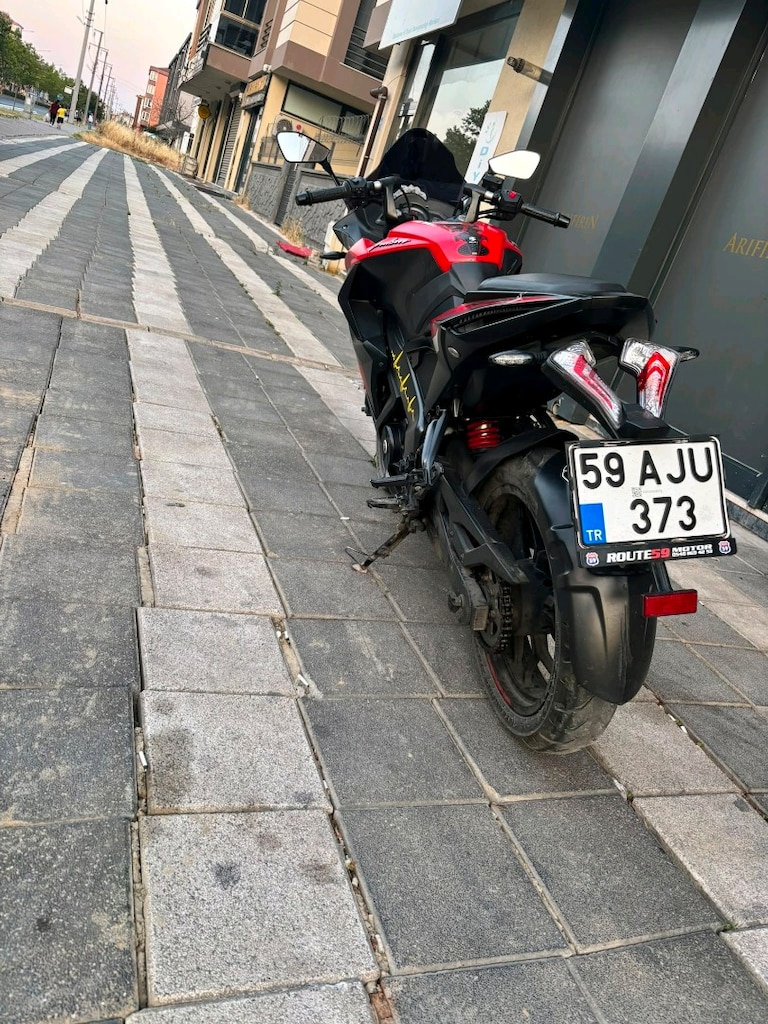 RS200 Pulsar - 2