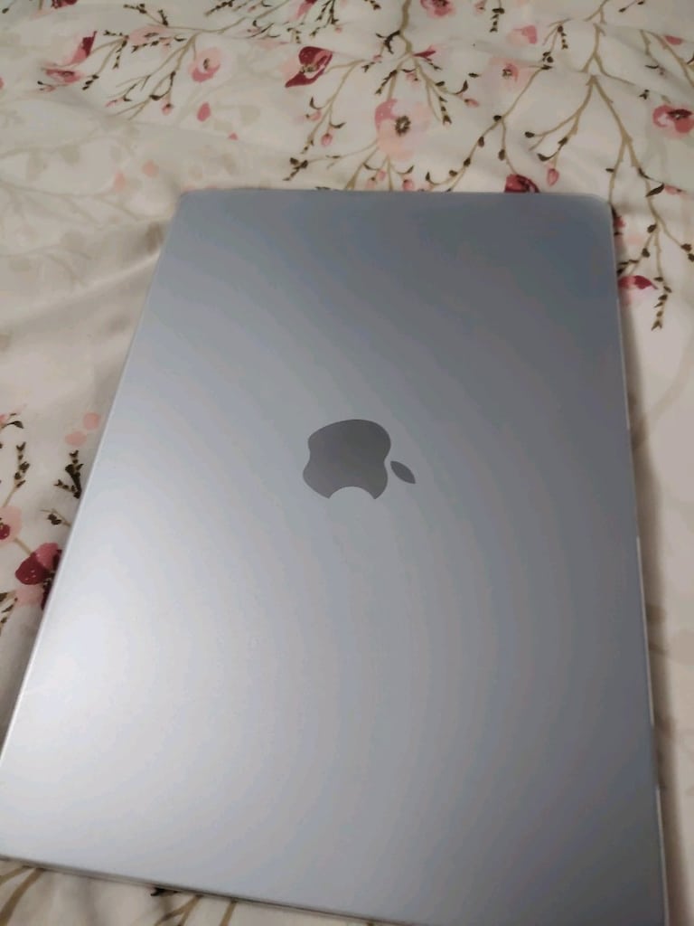16 Ay Garantili MacBook M4 Air 13 256 - 3