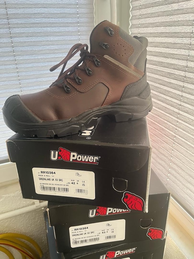 U POWER GREENLAND SIFIR KUTUSUNDA .