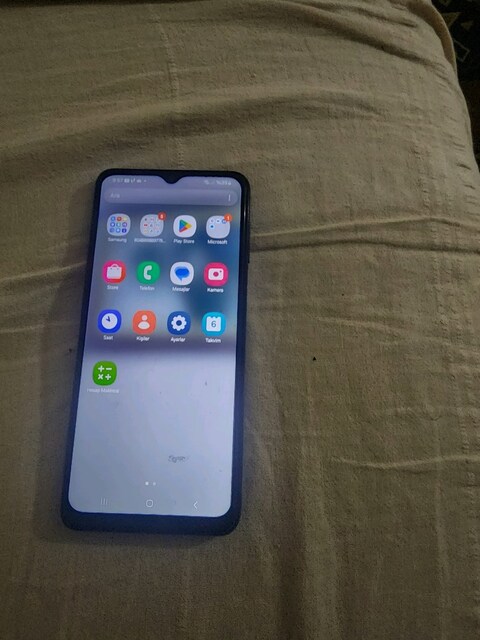samsung A04s