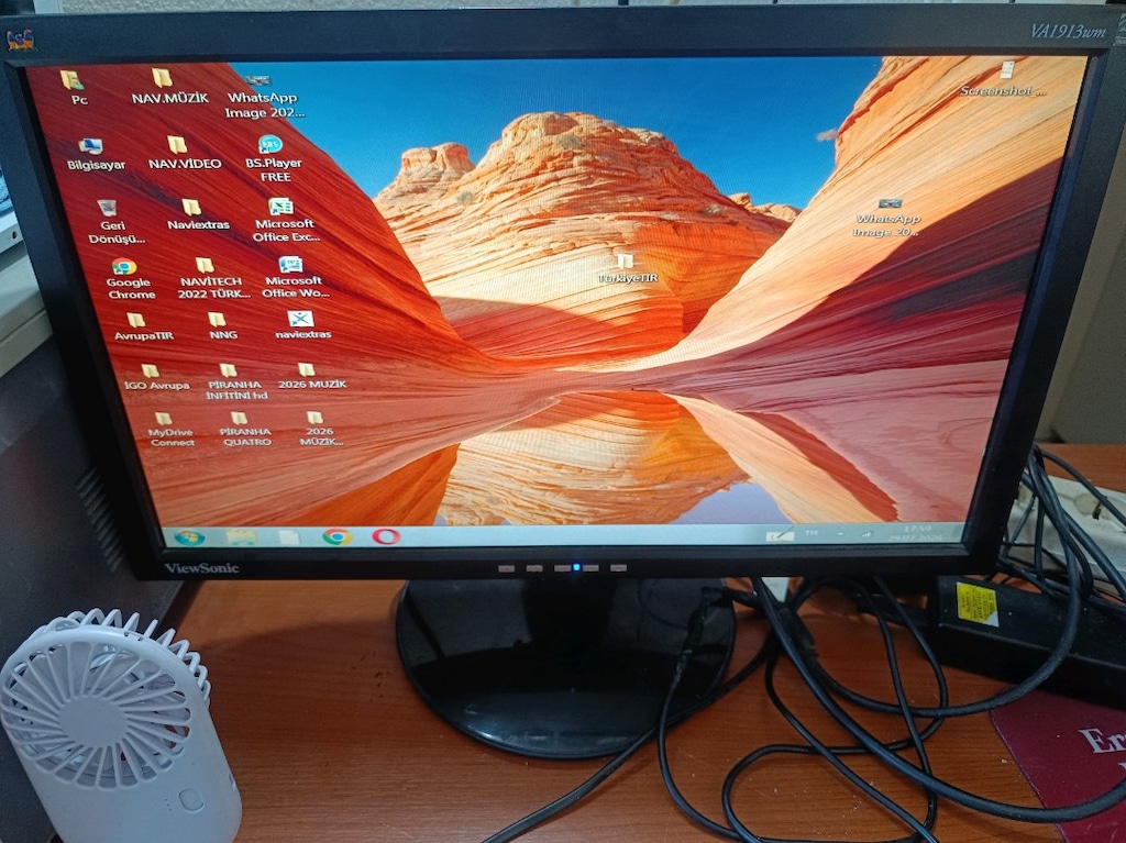 ViewSonic Monitör19" hatasız VGA - 8