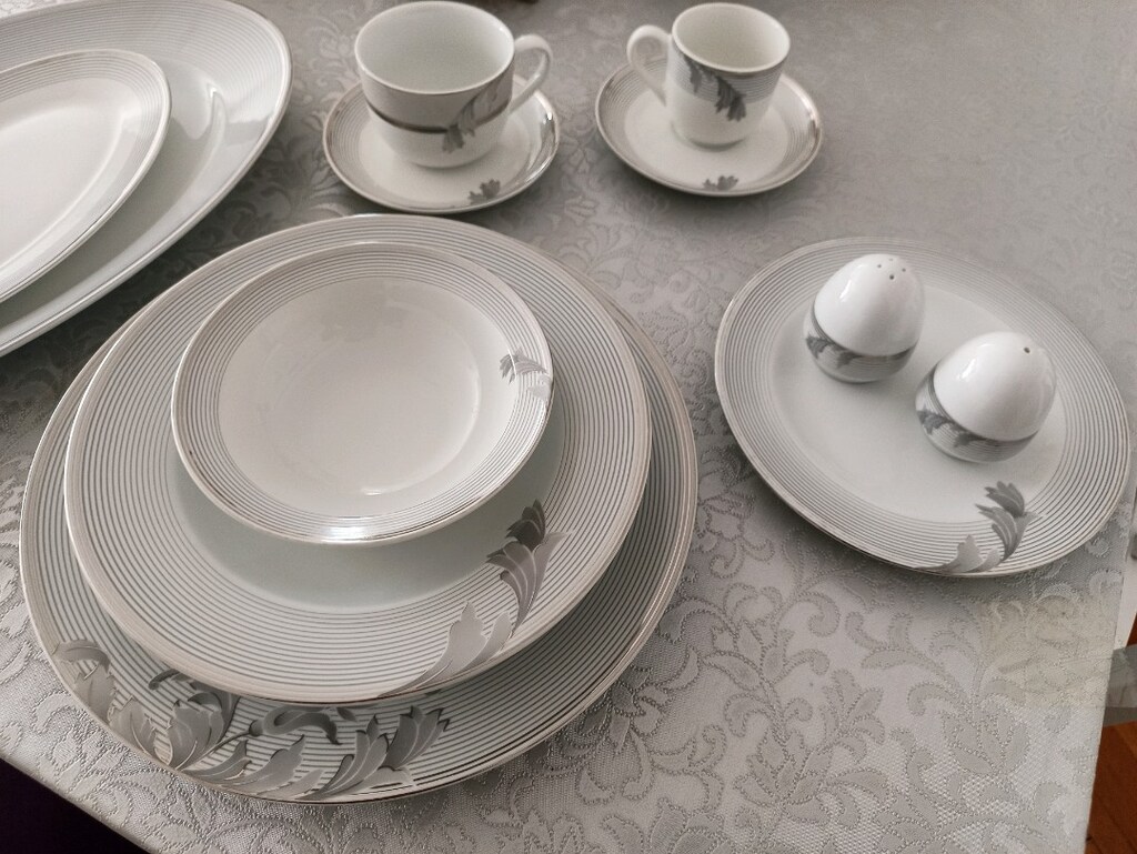 Karaca jasmin Schumaier koleksiyonu 12 kişilik yemek takımı