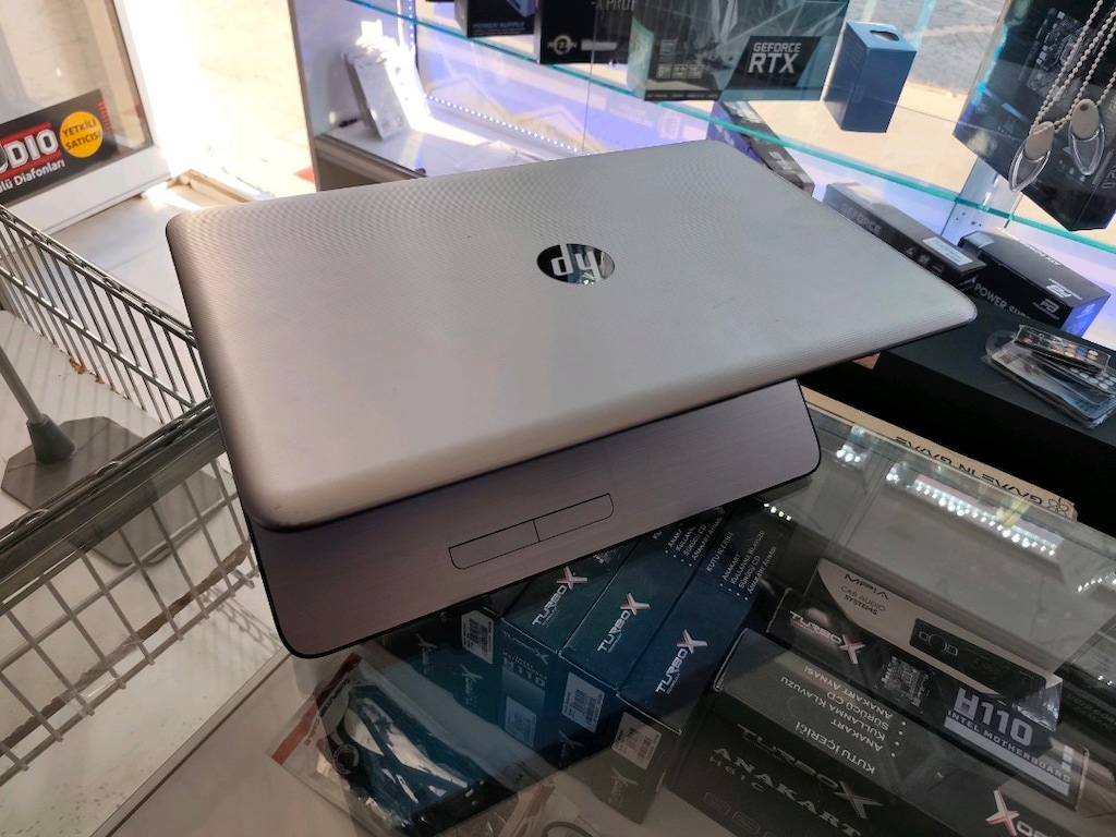 HP İ5 7.NESİL 8 GB 2GB EKRAN KARTLI KACMAZ - 8