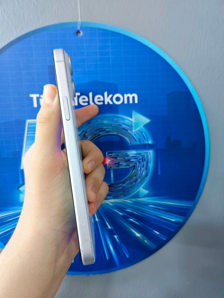 İPHONE 15 PLUS - 3