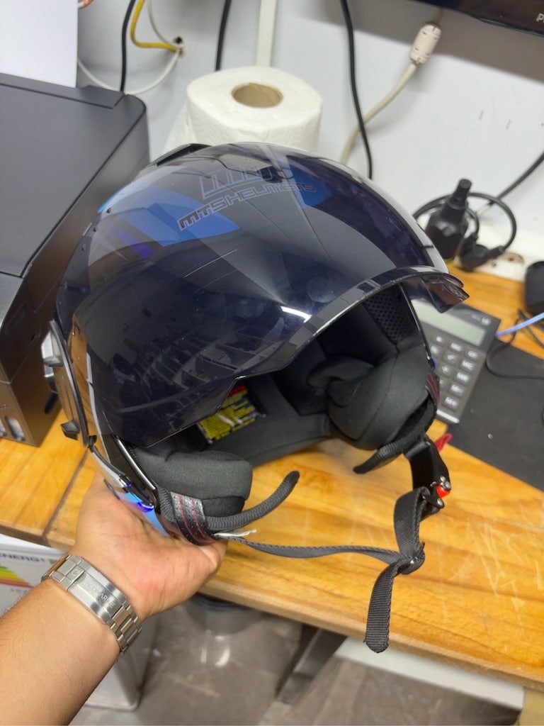 İki kask verilecektir biri Hjc biri Mt marka - 4