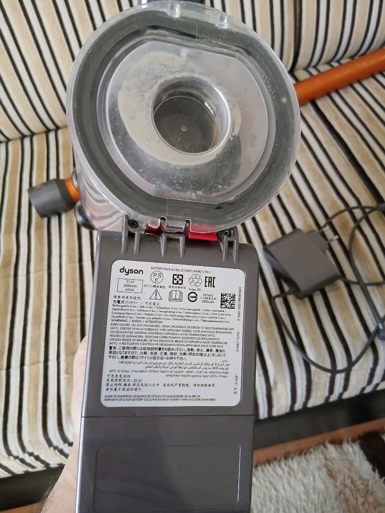 dyson v8 şarjlı süpürge - 4