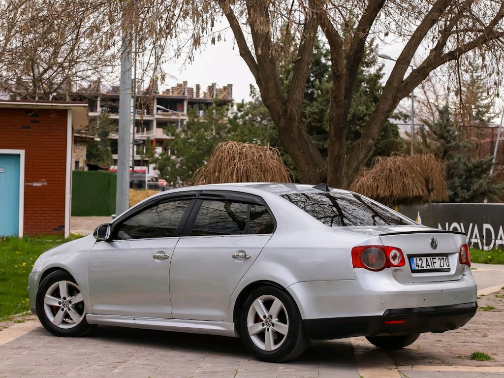 acill!! Uygun Fiyatlı 2011 Jetta 1.6 TDI DSG – Triger Yeni – Masrafsız - 4