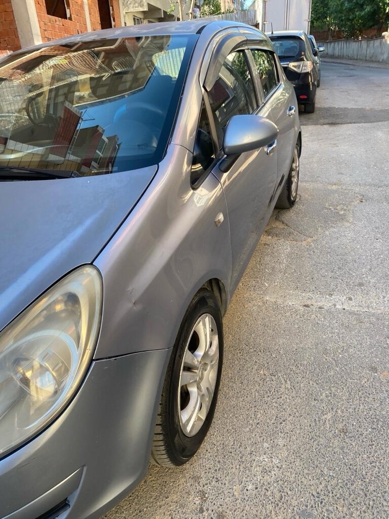 2009 model Opel corsa - 15
