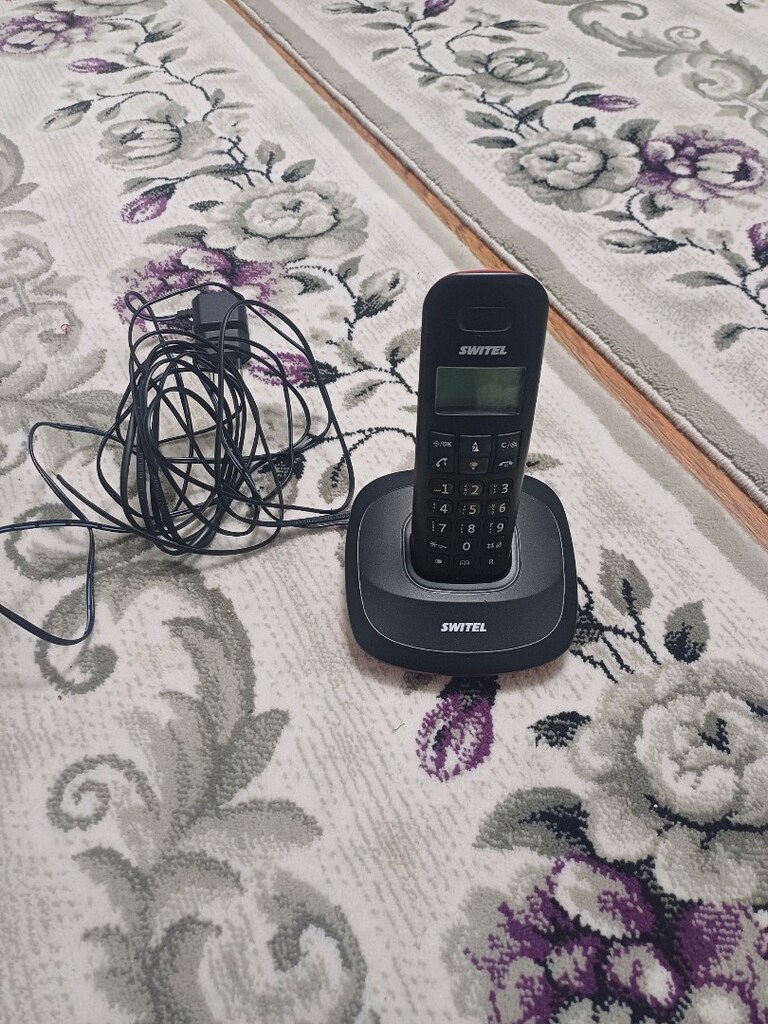 Telefon - 4