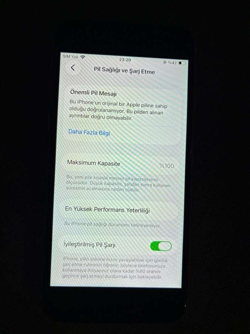 İPHONE SE 2.NESİL 128GB - 6