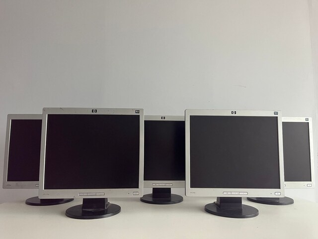 Teknoloji Outlet / HP L1706 5 Adet 17" Monitör Toplu Satış