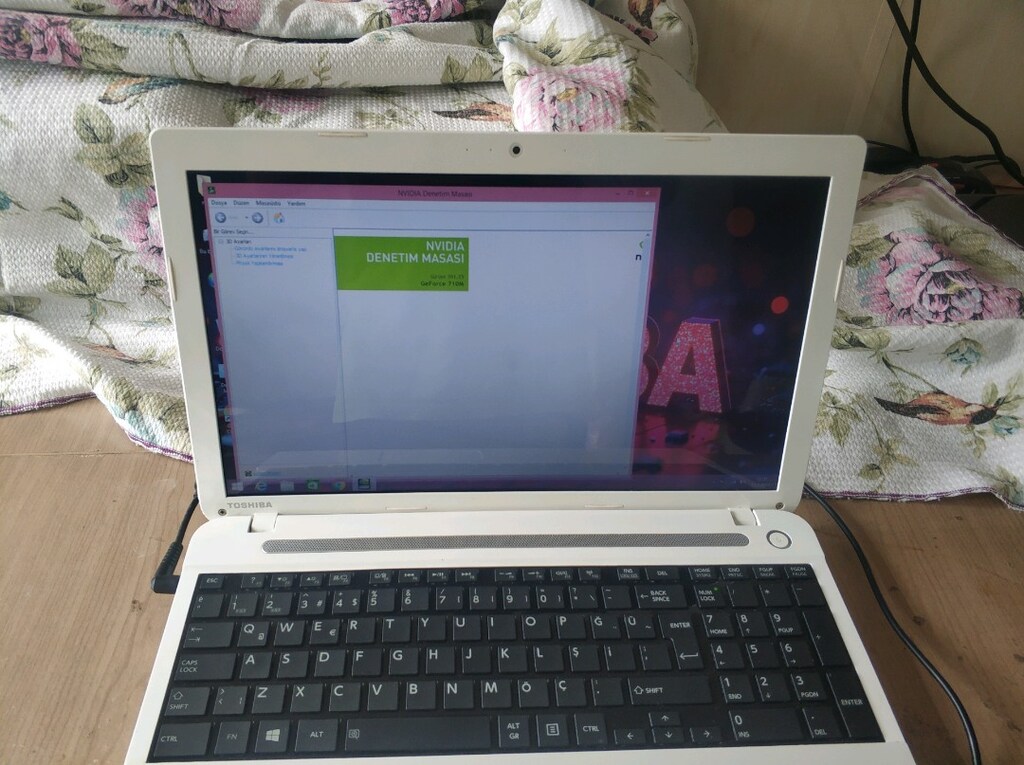 toşhiba i3 3 nesil 6 GB rem geforce ekran kartı temiz laptop - 3