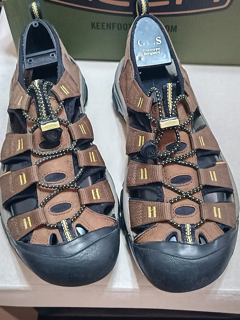 Keen newport parmak korumalı sandalettir. - 7