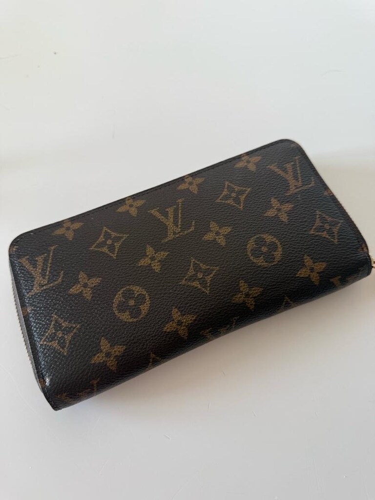 Louis Vuitton cüzdan