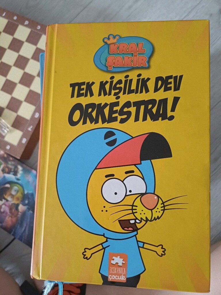 kral şakir kitap - 12