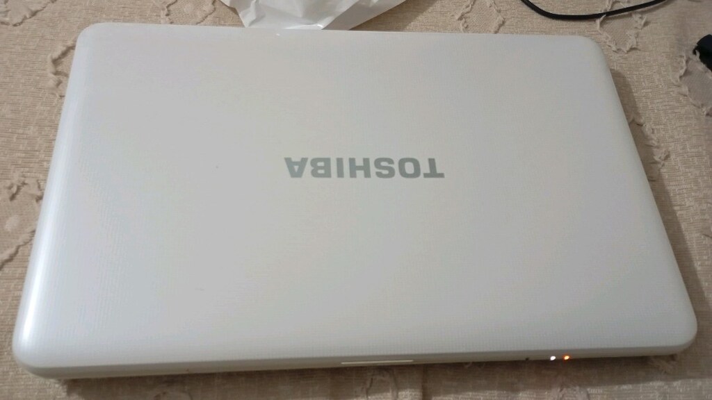 toshiba laptop - 2
