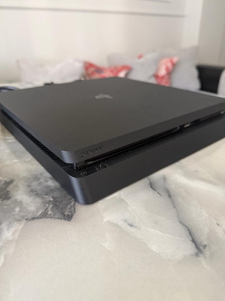 PS4 SLİM 1TB - 7