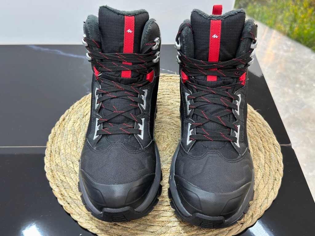 Orijinal QUECHUA waterproof 41 numara - 2