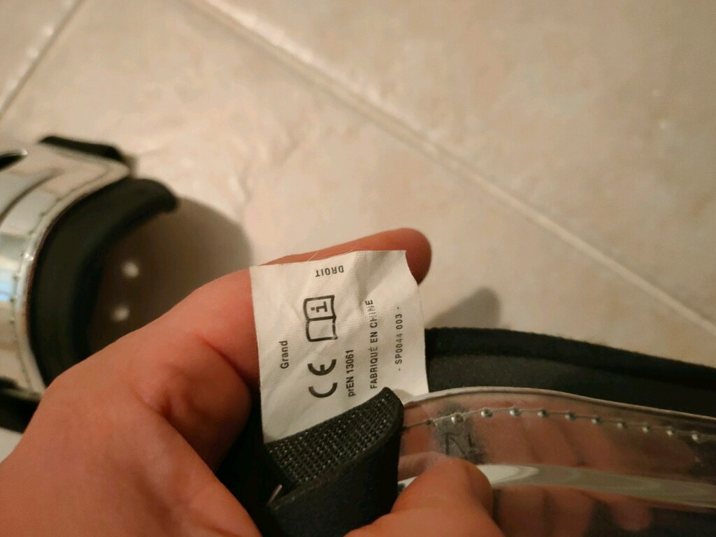 Nike tekmelik - 4