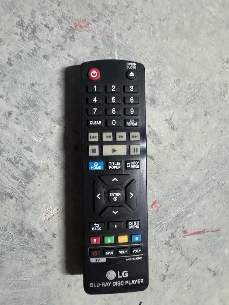 LG BP450 3D Blu-ray DVD Player + Orijinal Kumanda - 5