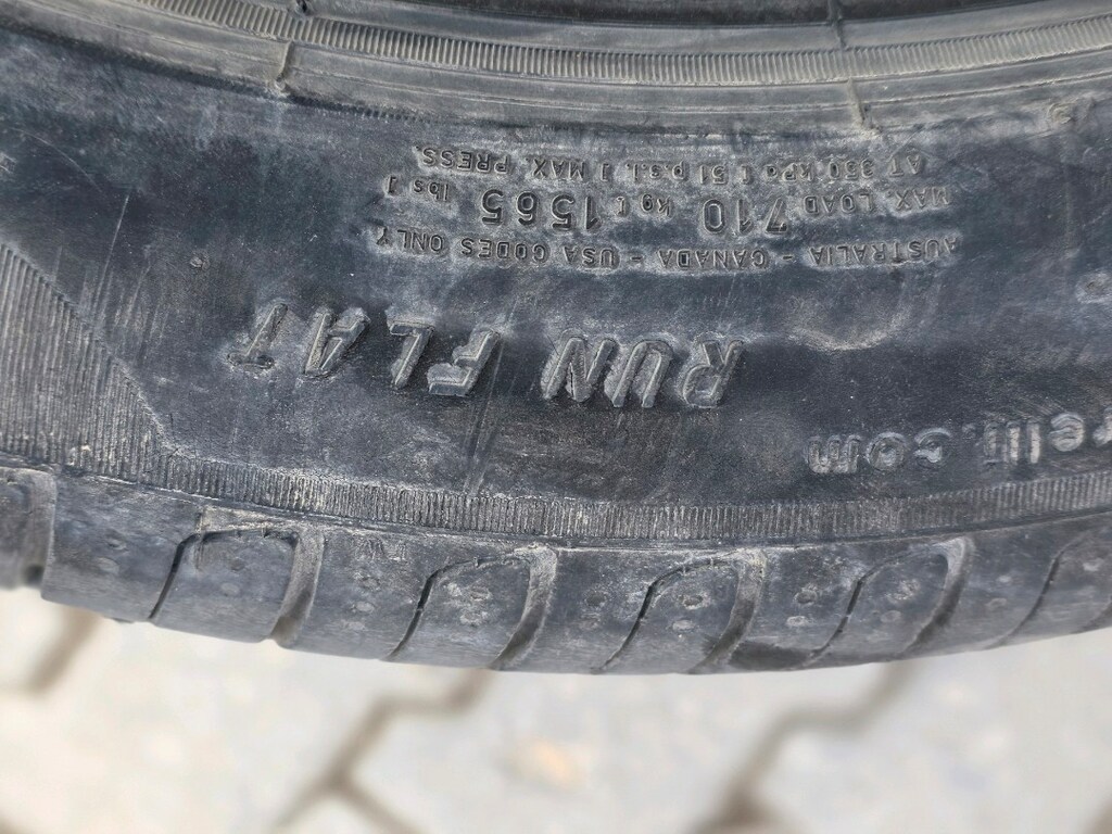 Run Flat Araç lastiği 245/45/18 - 6
