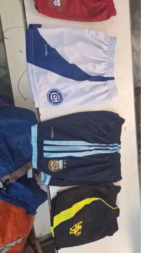 TOPTAN TAKIM ŞHORT 12 TL - 2