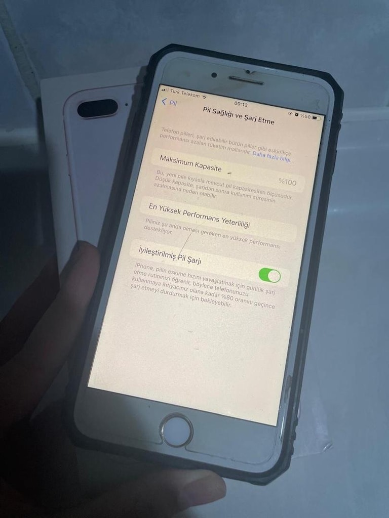 iPhone 8 plus - 6