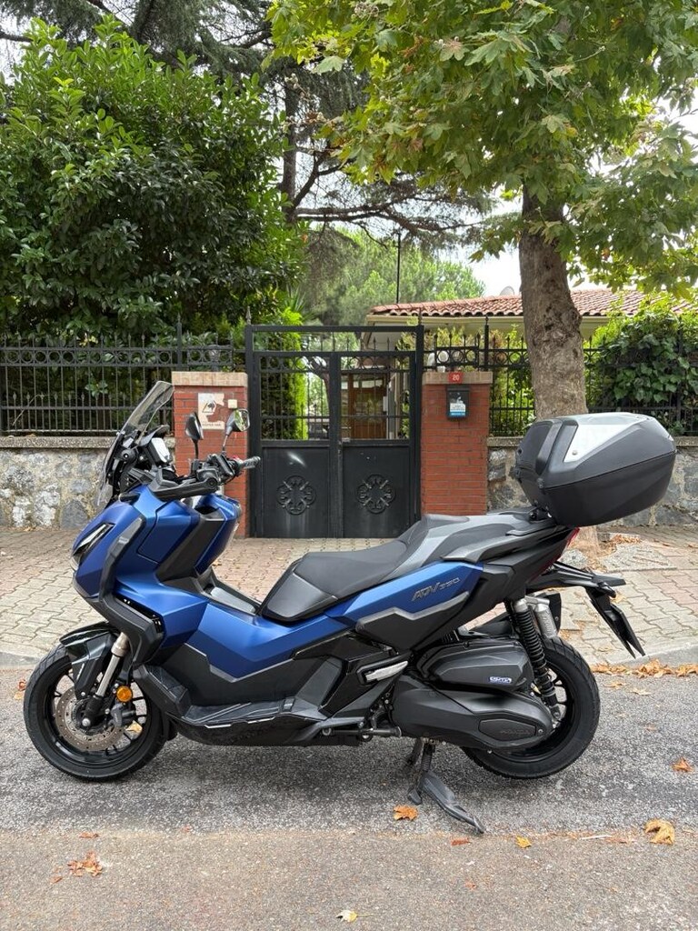 Honda ADV350 2024 Akıllı Çantalı - 2