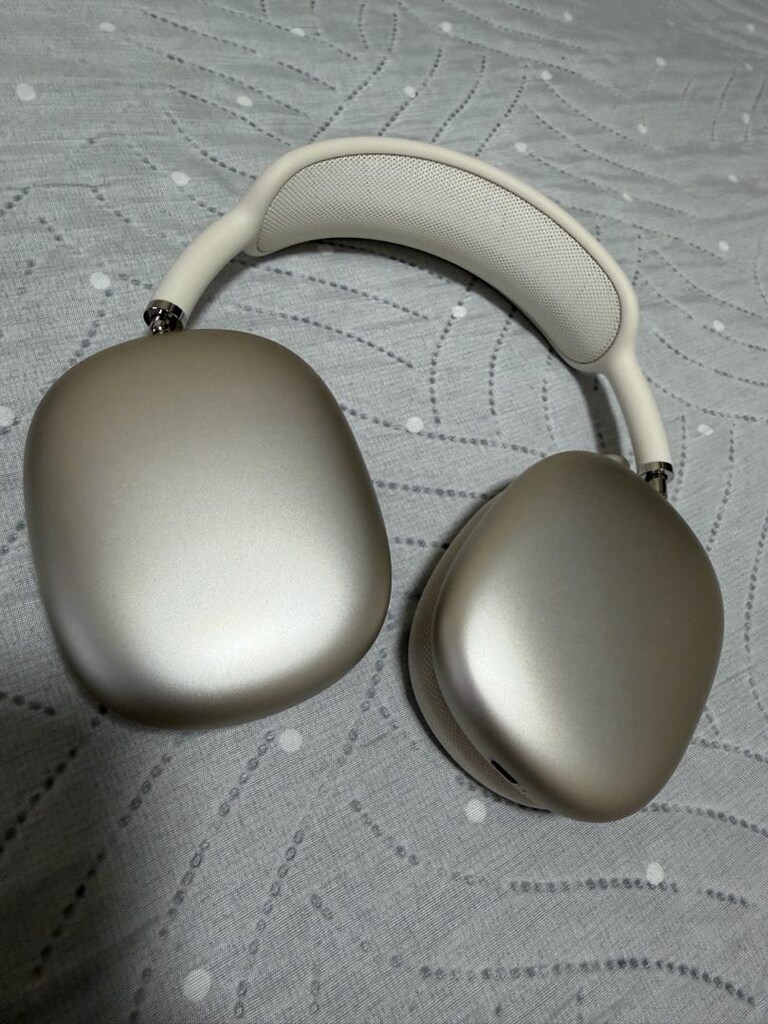 airpods max - 5