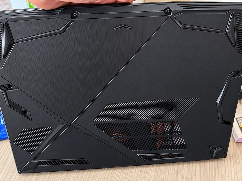MSI GF63 THIN Laptop - 3