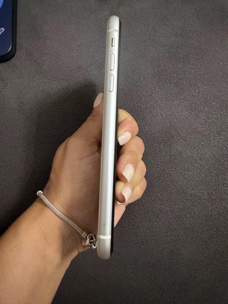iphone 11 - 4